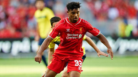 Cựu ngôi sao Liverpool bị bắt tại sân bay Luton 